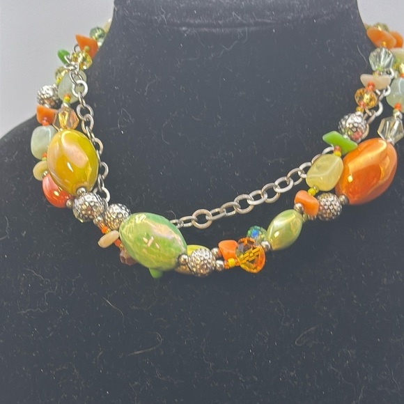 Absolutely beautiful spring necklace. The beads are glass and summer acrylic.​​ - Picture 1 of 6